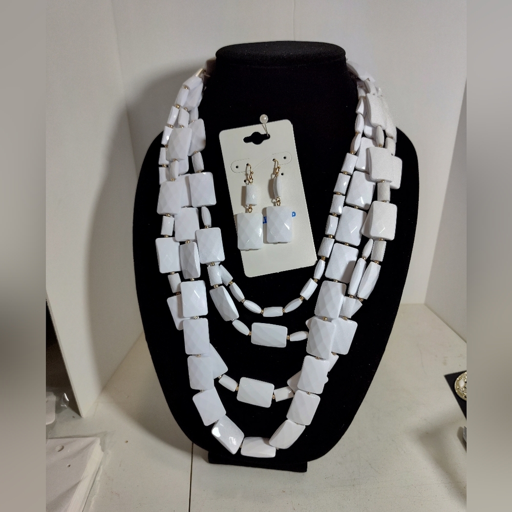 Elegant White Jewelry Set Layered necklace pierced Earrings